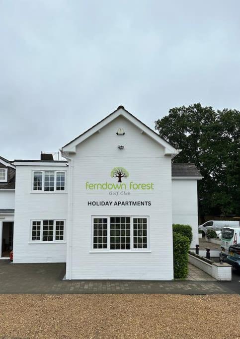 The Dolman At Ferndown Forest Golf Course Esterno foto